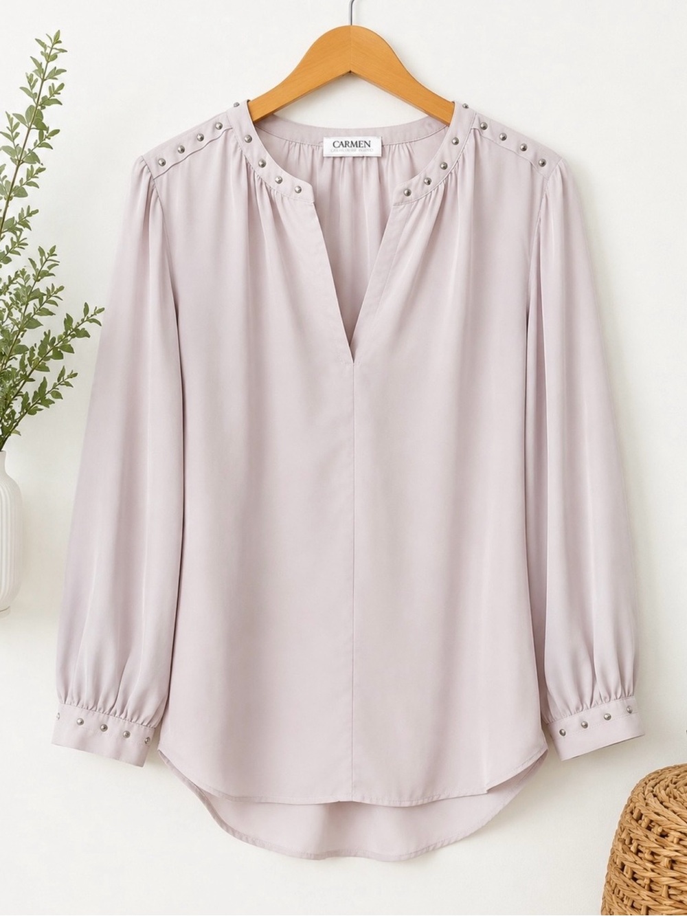 Carmen by Carmen Marc Valvo Blush Pink Studded High Low Blouse - Picture 3 of 4